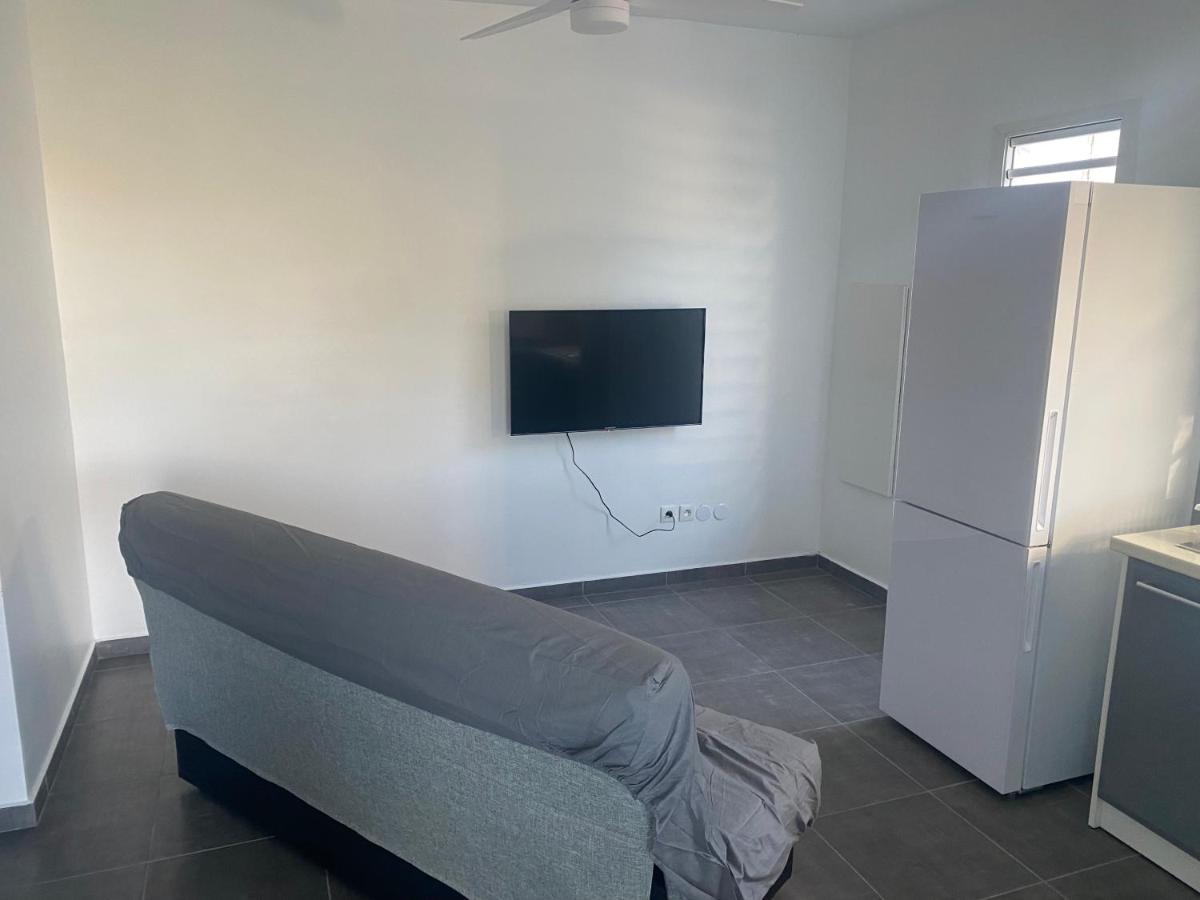 Le Domaine De Kazo Kilou Titine Appartement Le Gosier  Buitenkant foto