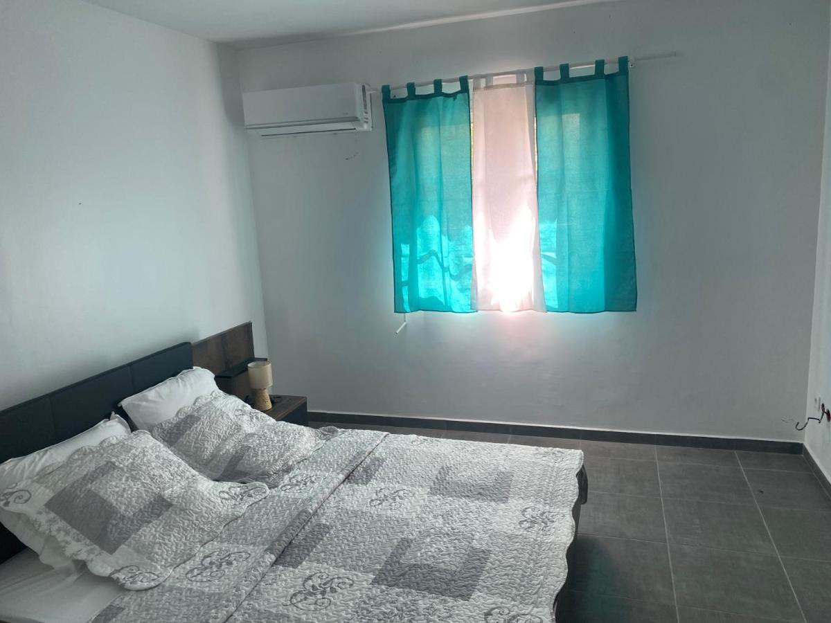 Le Domaine De Kazo Kilou Titine Appartement Le Gosier  Buitenkant foto