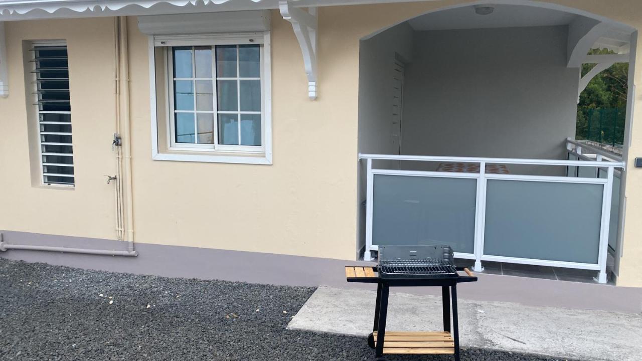 Le Domaine De Kazo Kilou Titine Appartement Le Gosier  Buitenkant foto
