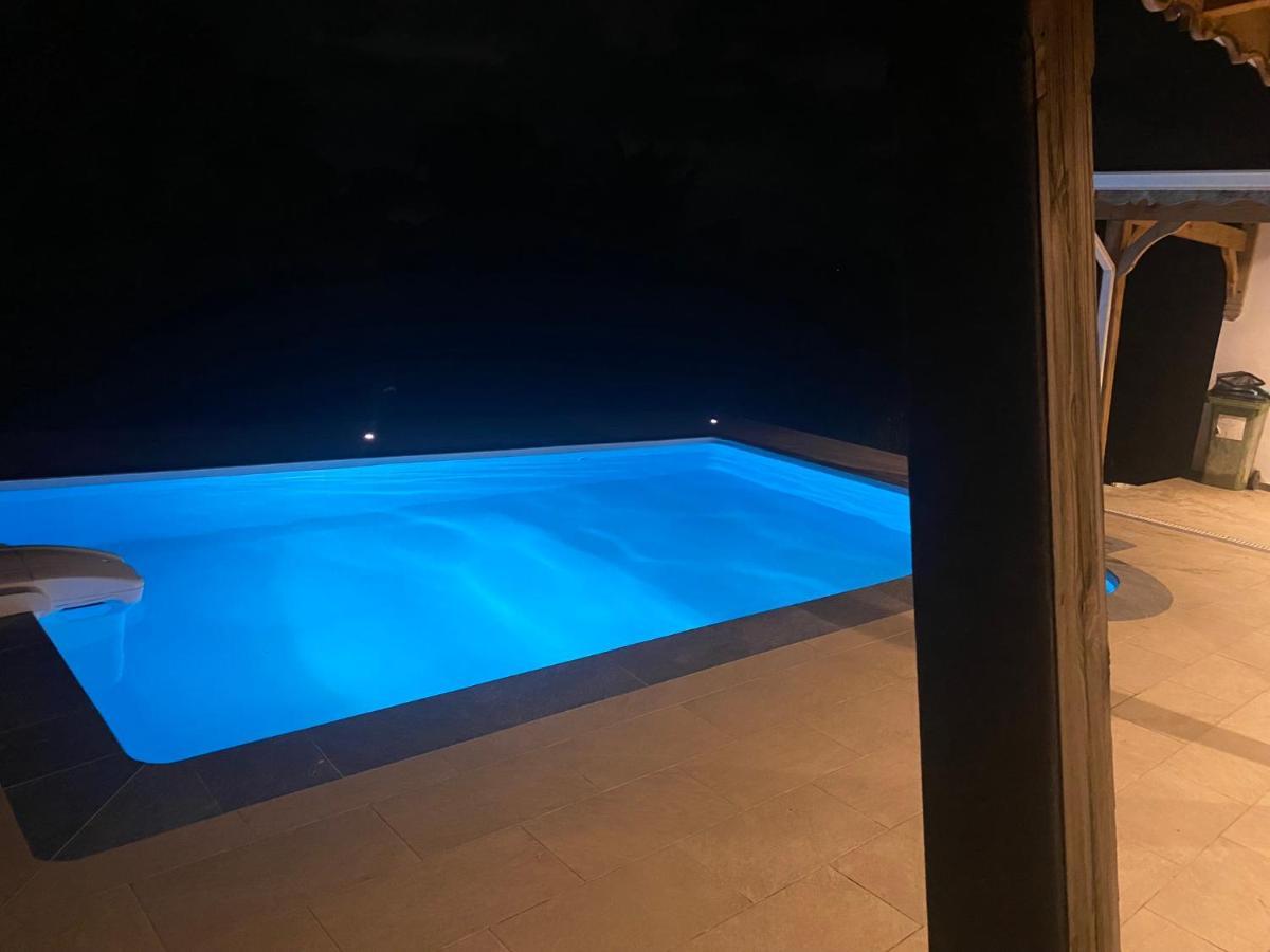Le Domaine De Kazo Kilou Titine Appartement Le Gosier  Buitenkant foto